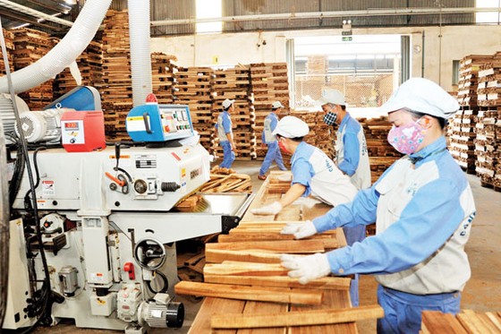 Ngành gỗ 'ghè' thị phần với Trung Quốc từ nội địa đến thị trường Mỹ