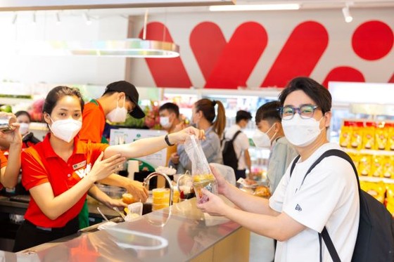 Cửa hàng WIN vừa khai trương của Masan hút khách nhờ thiết kế ấn tượng ảnh 3