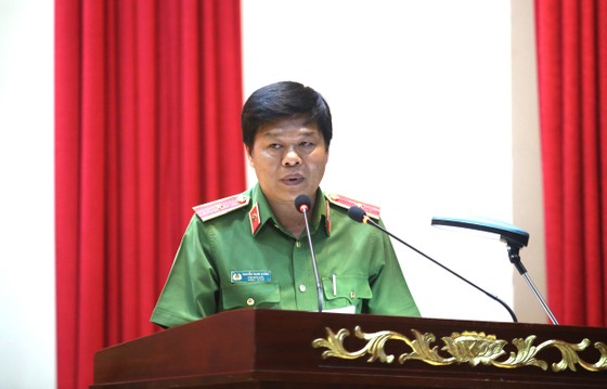 Thiếu tướng Nguyễn Thanh Hưởng, Phó Giám đốc Công an TPHCM phát biểu. Ảnh: THU HOÀI