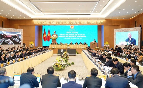 Hội nghị Chính phủ với các địa phương 
