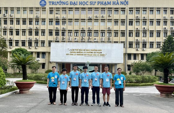 Học sinh Việt Nam đạt thành tích xuất sắc tại các kỳ Olympic quốc tế 2021 ảnh 3