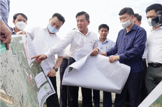Chủ tịch UBND TPHCM: Cố gắng không tăng tổng mức đầu tư Dự án đường Vành đai 3 TPHCM ảnh 3