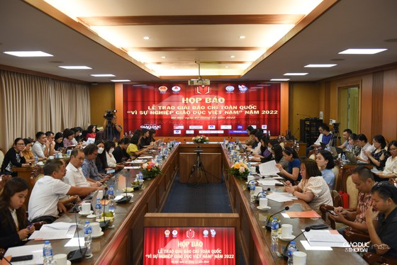 Họp báo về Giải báo chí toàn quốc “Vì sự nghiệp giáo dục Việt Nam” năm 2022