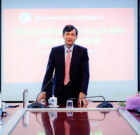 Thủ tướng điều động Chủ tịch UBND tỉnh Quảng Ninh giữ chức Thứ trưởng Bộ Xây dựng ảnh 2