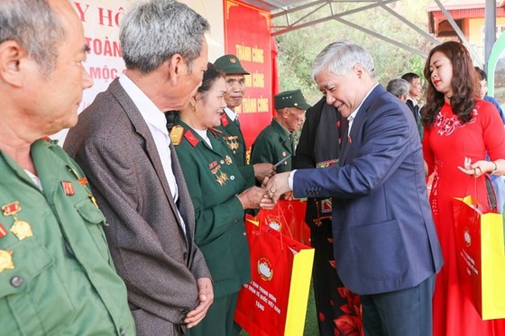 Rộn ràng Ngày hội Đại đoàn kết toàn dân tộc ảnh 1