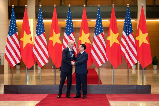 chu-tich-quoc-hoi-vuong-dinh-hue-hoi-kien-tong-thong-hop-chung-quoc-hoa-ky-joseph-rbiden-7265.jpg