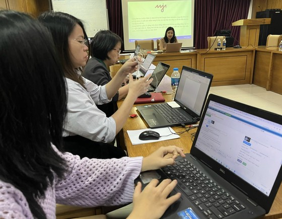 Sử dụng các công cụ trực tuyến trong thời đại số vào quá trình tác nghiệp ảnh 1