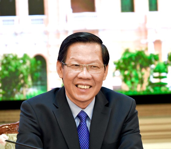 Điều chỉnh phân công công tác Chủ tịch và các Phó Chủ tịch UBND TPHCM từ ngày 7-4-2022 ảnh 1