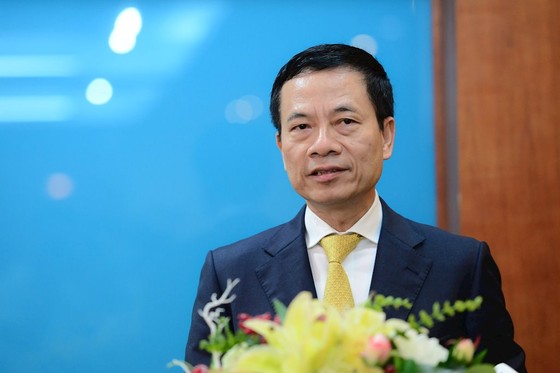Thiếu tướng Nguyễn Mạnh Hùng chính thức đảm nhiệm quyền Bộ trưởng, Bí thư Ban cán sự đảng Bộ TT-TT ảnh 2