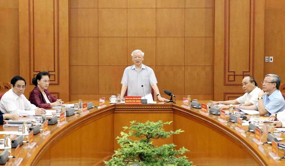 Tổng Bí thư, Chủ tịch nước Nguyễn Phú Trọng chủ trì cuộc họp. Ảnh: VIẾT CHUNG