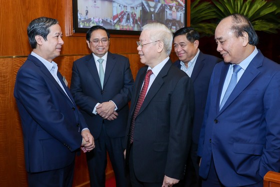 Tạo đột phá mạnh mẽ trong phát triển vùng Đông Nam bộ với TPHCM là đầu tàu ảnh 7