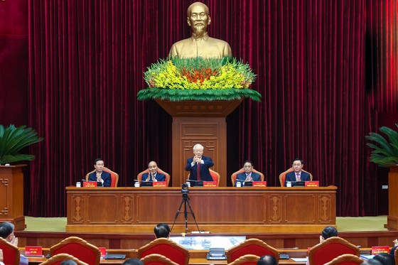 Đổi mới về tư duy và nhận thức, tập trung phát triển toàn diện vùng Bắc Trung bộ và Duyên hải Trung bộ ảnh 2