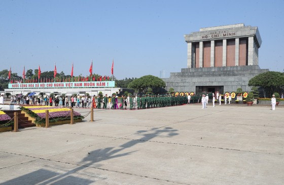 Lãnh đạo Đảng, Nhà nước vào Lăng viếng Chủ tịch Hồ Chí Minh nhân dịp 78 năm Quốc khánh ảnh 13