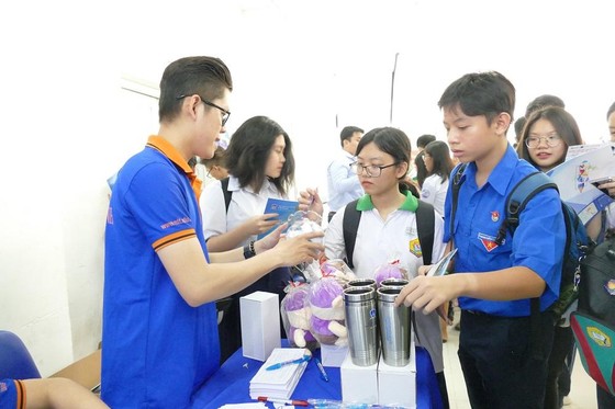 3.000 học sinh tham dự ngày hội “Học sinh Thành phố Bác” ảnh 1
