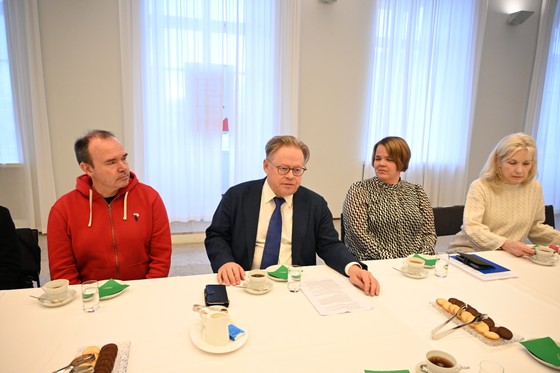 Thị trưởng Thủ đô Helsinki, Cộng hòa Phần Lan - Juhana Vartiainen tại buổi làm việc
