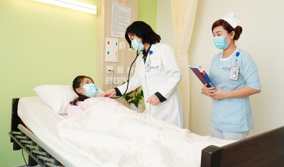 Buồn chuyện gia đình, người phụ nữ uống gần 200 viên thuốc ảnh 1 Buồn chuyện gia đình, người phụ nữ uống gần 200 viên thuốc ảnh 1