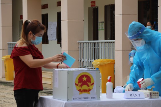 Bầu cử lưu động ở Bệnh viện Chợ Rẫy ảnh 2
