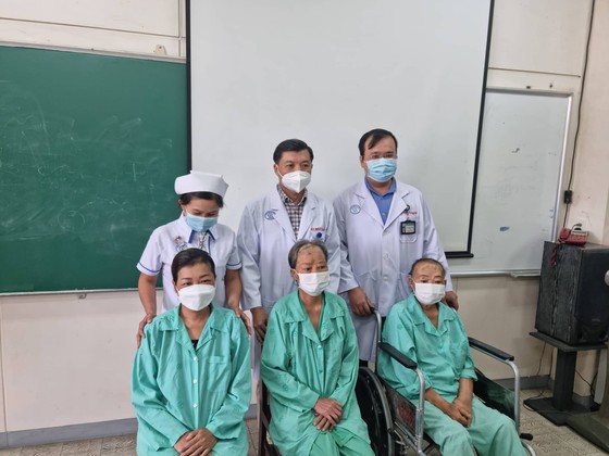 Nhiều bệnh nhân hậu Covid-19 bị hoại tử xương vùng hàm mặt, sọ ảnh 1