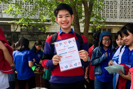 Học trò lớp 10 Quảng Ngãi giành học bổng toàn phần tại Mỹ ảnh 1