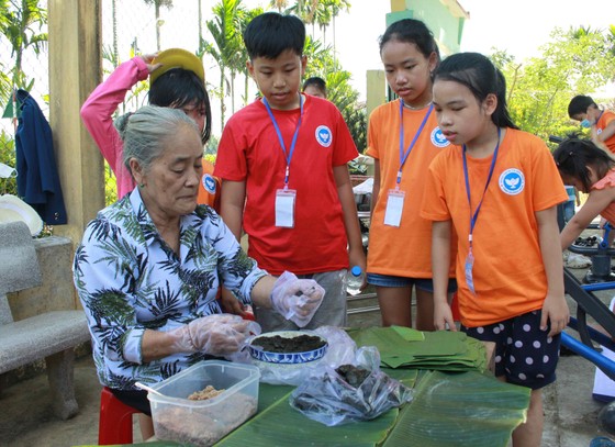 Khám phá vườn trái cây Nam bộ tại làng du lịch Bình Thành, Quảng Ngãi ảnh 5