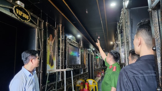 Quảng Ngãi: Yêu cầu 100% cơ sở kinh doanh dịch vụ karaoke phải có lối thoát nạn thứ 2 ảnh 1
