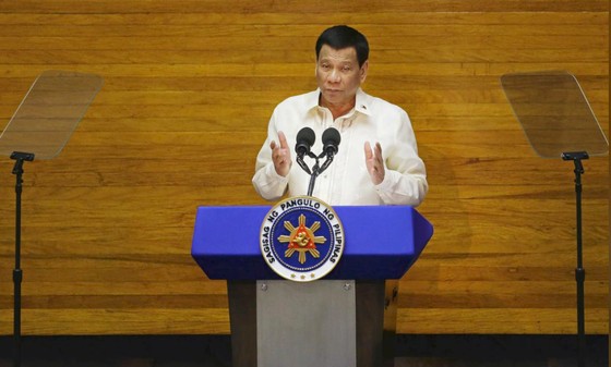 Tổng thống Philippines sa thải 20 sĩ quan quân đội cấp cao với cáo buộc tham nhũng ảnh 1