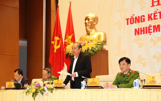Phó Thủ tướng Trương Hòa Bình chủ trì và phát biểu chỉ đạo tại hội nghị. Ảnh: VGP