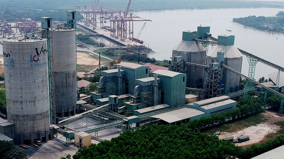 Gam màu sáng từ xuất khẩu xi măng ảnh 1