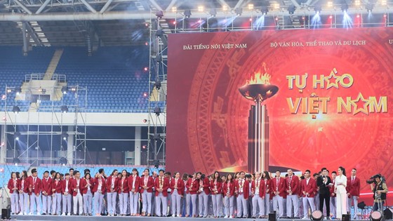 HLV Park Hang-seo: “Chúng tôi sẽ nỗ lực để giành chiến thắng ở AFF Cup“ ảnh 12