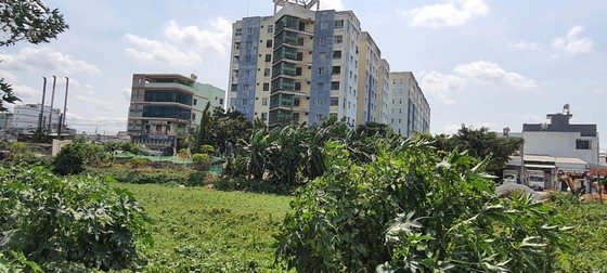 Theo kết quả điều tra ban đầu, ông Nguyễn Thiềm đã bán 1 căn hộ tại Chung cư Gia Phú cho nhiều người