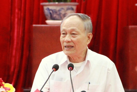 Chủ tịch Quốc hội Nguyễn Thị Kim Ngân tiếp xúc cử tri tại TP Cần Thơ ảnh 2 Chủ tịch Quốc hội Nguyễn Thị Kim Ngân tiếp xúc cử tri tại TP Cần Thơ ảnh 2