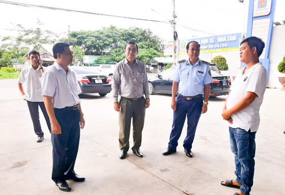 Sóc Trăng làm việc với các đơn vị đầu mối cung ứng xăng dầu ảnh 2