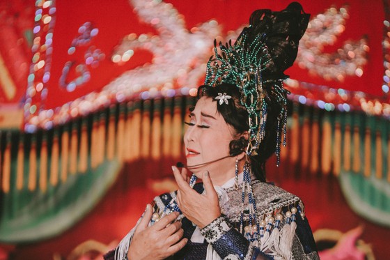 "Đoạn trường vinh hoa": Chuyện đời gánh cải lương tuồng cổ ảnh 1