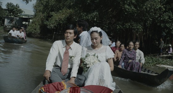 Bộ phim "Tro tàn rực rỡ" thắng lớn tại LHP Ba châu lục ảnh 3