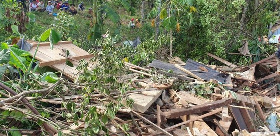 Thảm họa sạt lở vùi lấp người ở Trà Leng, Trà Vân: Tìm được 14 thi thể, 14 người chưa tìm được ảnh 5