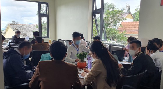 Công ty bất động sản tổ chức tập trung đông người, nhiều người không đeo khẩu trang ảnh 1