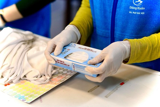 Dệt may Việt Nam có thể thiệt hại 11.000 tỷ đồng vì không có việc từ tháng 4 ảnh 1