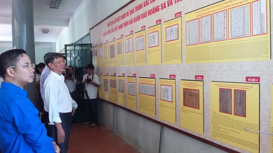 Bình Thuận: Triển lãm Hoàng Sa, Trường Sa của Việt Nam - những bằng chứng lịch sử và pháp lý ảnh 2