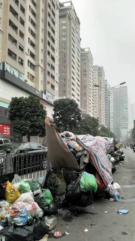 Hà Nội “ngộp thở” vì rác! ảnh 4 Hà Nội “ngộp thở” vì rác! ảnh 4