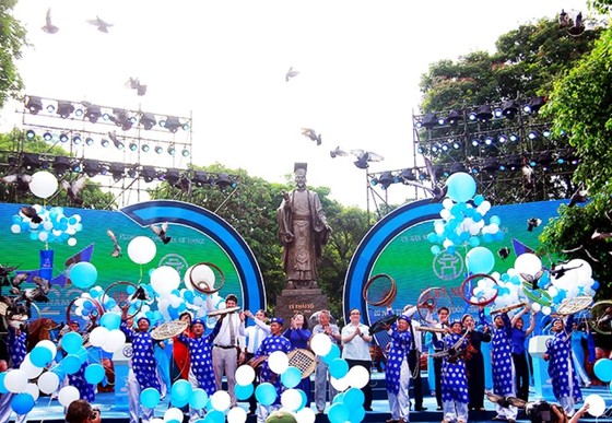 Hà Nội đang trình UNESCO xem xét hồ sơ tham gia vào mạng lưới các thành phố sáng tạo ảnh 1 Hà Nội đang trình UNESCO xem xét hồ sơ tham gia vào mạng lưới các thành phố sáng tạo ảnh 1