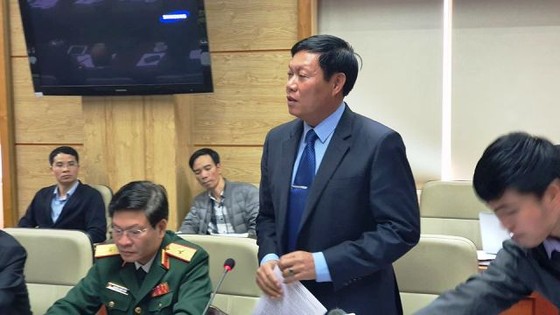 30 Tết, Phó Thủ tướng Vũ Đức Đam, Bộ Y tế vẫn họp khẩn ứng phó dịch viêm phổi cấp ảnh 3