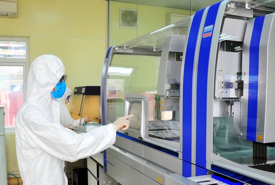 Thanh tra việc Quảng Ninh mua máy xét nghiệm Covid-19 rẻ hơn 2 tỷ đồng so với Hà Nội ảnh 1