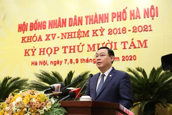 Hà Nội cần tập trung giải quyết ô nhiễm môi trường và ùn tắc giao thông ảnh 1