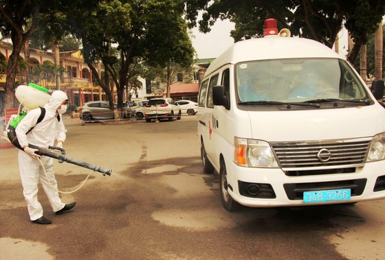 Một công nhân ở Chí Linh vừa hết cách ly về nhà lại bị đưa đi cách ly ảnh 1