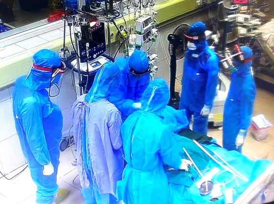 TPHCM và Bắc Giang tiếp tục có 2 ca tử vong liên quan dịch Covid-19 ảnh 1 TPHCM và Bắc Giang tiếp tục có 2 ca tử vong liên quan dịch Covid-19 ảnh 1