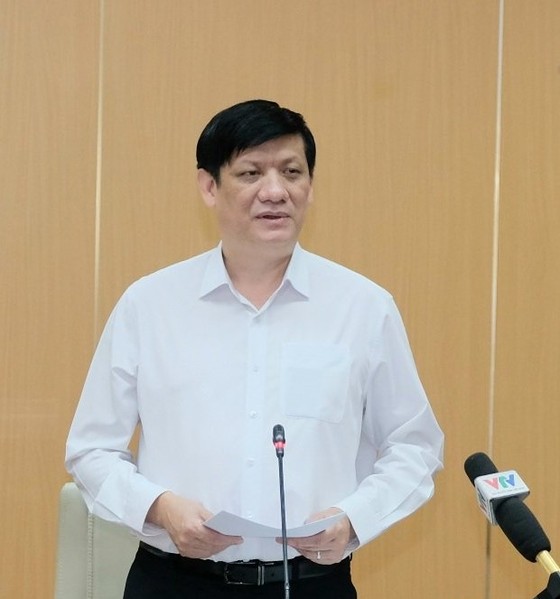 Bộ trưởng Bộ Y tế: Nhiều nơi chưa quyết liệt ứng phó với dịch Covid-19 ảnh 1
