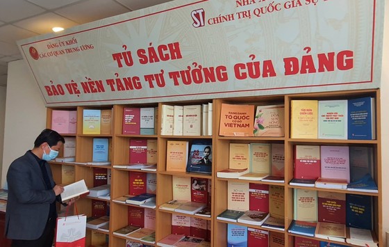 Độc giả được đọc miễn phí sách của Đảng trên Stbook.vn ảnh 2