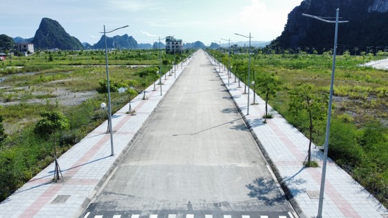 Quảng Ninh phản hồi thông tin “hòn non bộ” khủng ở khu đô thị sát biển ảnh 2