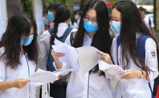 Chấm dứt ngay việc can thiệp vào nguyện vọng chọn trường thi vào lớp 10 của học sinh ảnh 1
