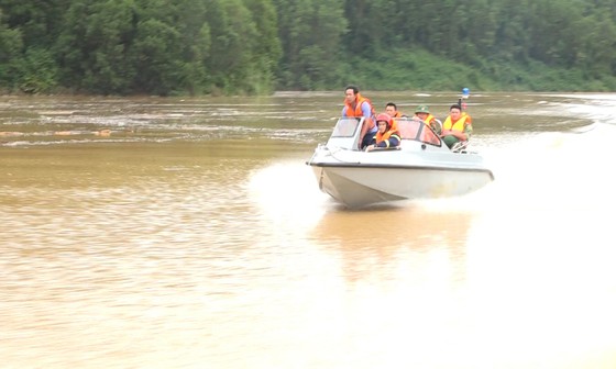 Vụ sạt lở tại Thủy điện Rào Trăng 3: Sau một tuần ứng cứu vẫn còn 15 người mất tích ảnh 8